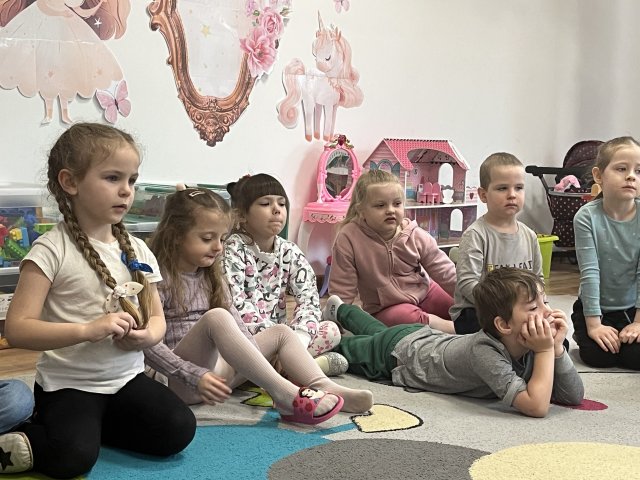 Przedszkolaki uczą się segregacji odpadów – edukacyjna akcja MPWiK i EkoPartner Recykling   - 3